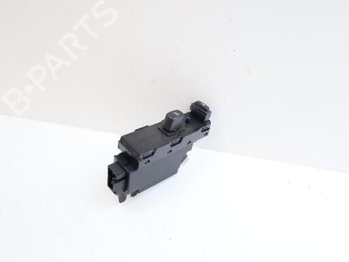 Switch VOLVO V70 II (285) D5 | BP23572711I30 - Image 3