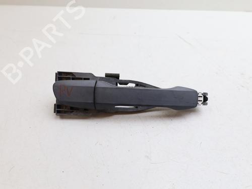 front-right-exterior-door-handle-volvo-xc90-i-275-2002-2003-2004-2005-2006-2007-2008-2009-2010-2011-2012-2013-2014-2015-33748384 main image