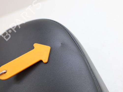 headrest-volvo-v70-iii-135-2007-2008-2009-2010-2011-2012-2013-2014-2015-2016-34624696 main image