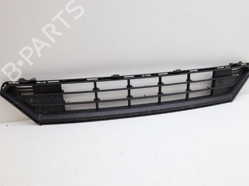 Used Grille VOLVO XC40 (536) Recharge (252 hp) 32087227