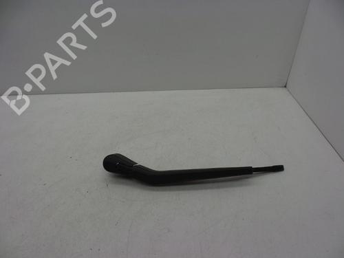 Used Rear windshield wiper arm VOLVO V40 Cross Country (526) T3 (152 hp) 18621169