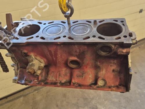 Outra Outra SAAB 900 I (AC4, AM4) 2.1 -16 (136 hp) 36038207 36038207