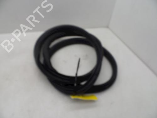 Used Rubber door seal VOLVO XC60 I SUV (156) D5 AWD (185 hp) 18614412