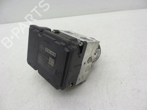 Used ABS pump ABS pump VOLVO V60 I (155) 1.6 DRIVe (114 hp) 18620217 18620217