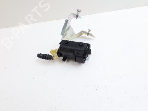Fuel door actuator SAAB 9-5 (YS3E) 2.3 t | BP19077887E18 