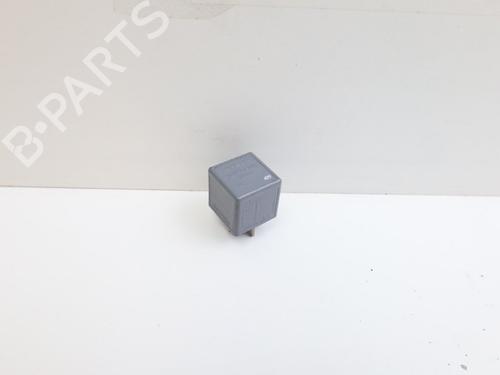 Used Electronic sensor VOLVO V70 I (875, 876) 2.4 (140 hp) 18639729