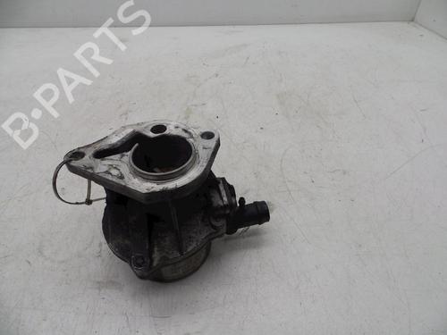 Used Vacuum pump Vacuum pump VOLVO S40 I (644) 1.9 DI (115 hp) 18608415 18608415
