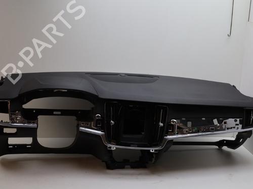 Used Dashboard Dashboard VOLVO V60 II (225) T6 Plug-in Hybrid AWD (340 hp) 33607082 33607082