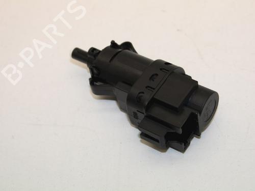 Spak kontakt VOLVO S60 II (134) T3 (150 hp) 18610941