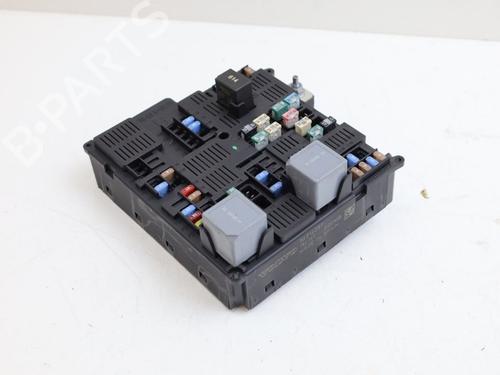 Used Fuse box Fuse box VOLVO V60 II (225) T4 (190 hp) 33984528 33984528