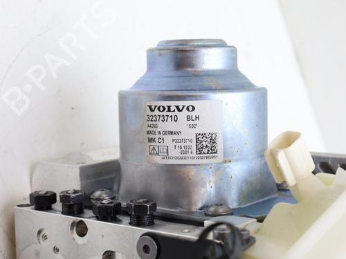 Brake master cylinder VOLVO XC40 (536) Recharge | BP32178071M77 - Image 5