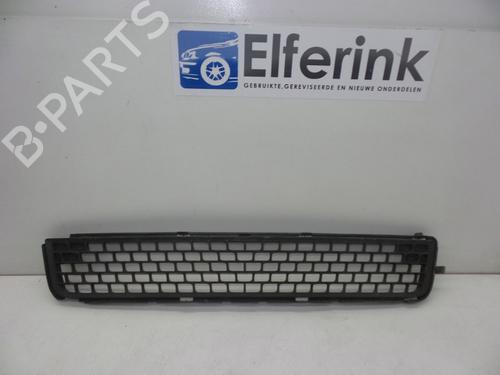 Used Grille Grille VOLVO V70 III (135) 2.5 T FlexiFuel (200 hp) 34371622 34371622
