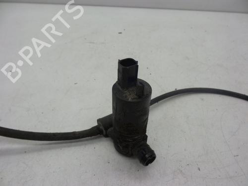 Used Washer pump VOLVO XC60 I SUV (156) D5 AWD (185 hp) 18618669