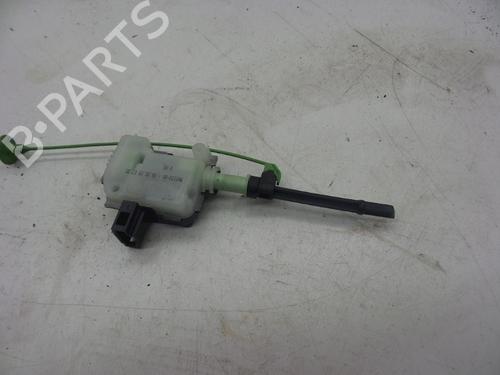 Used Fuel door actuator VOLVO V70 III (135) D3 (136 hp) 18618502