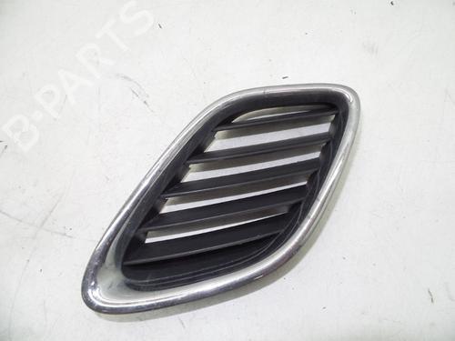 Used Grille SAAB 9-3 (YS3F, E79, D79, D75) 1.8 i (122 hp) 18619264