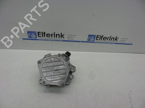 Used Vacuum pump Vacuum pump VOLVO V40 Hatchback (525) D3 (150 hp) 18627784 18627784