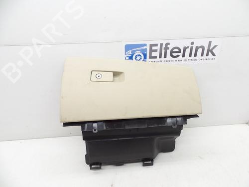 Used Glove box VOLVO S80 II (124) D5 (185 hp) 18617494