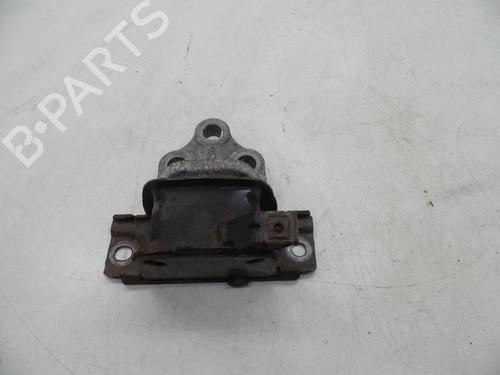Used Engine mount Engine mount OPEL CORSA D (S07) 1.3 CDTI (L08, L68) (75 hp) 18616730 18616730