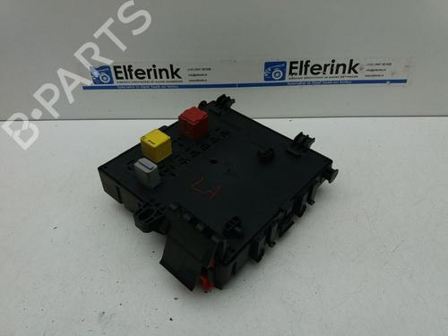 Used Fuse box Fuse box SAAB 9-3 Estate (E50) 1.8 i (122 hp) 18633605 18633605