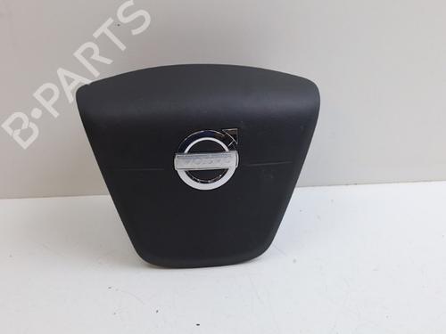 Used Driver airbag VOLVO V40 Hatchback (525) D2 (114 hp) 30717349