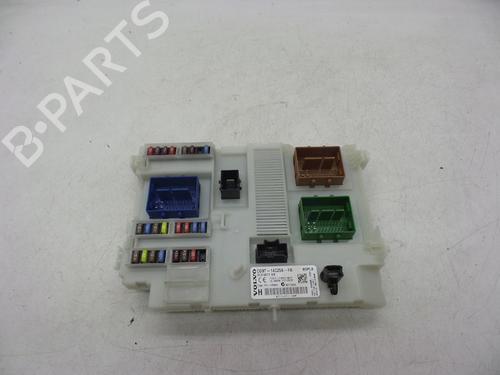Used Fuse box VOLVO V60 I (155) 1.6 DRIVe (114 hp) 31154180