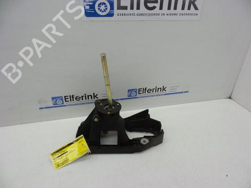 Used Shift knob VOLVO S40 I (644) 2.0 (136 hp) 18607304