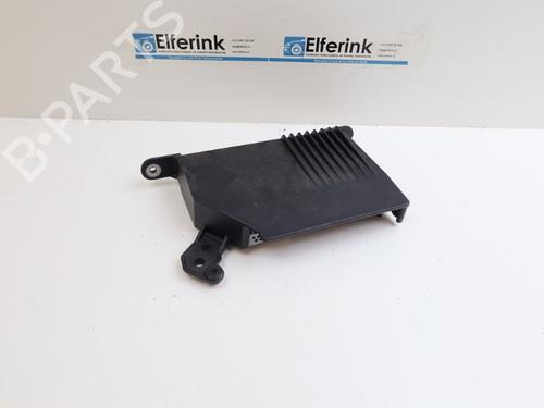 radio-volvo-v60-ii-225-d3-31456840p31456840aa-2018-18640000 main image