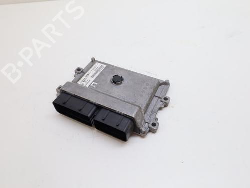 Used Engine control unit (ECU) Engine control unit (ECU) OPEL CORSA F (P2JO) CORSA-e (68) (136 hp) 18637663 18637663