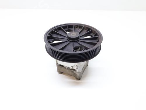 Servopumpe für VOLVO V70 II (285) 2.4 (170 hp) 33178962