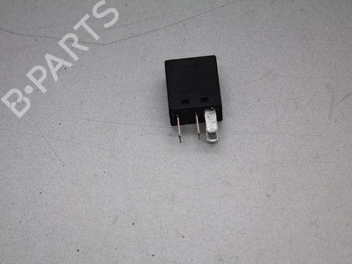 Used Electronic sensor Electronic sensor VOLVO C30 (533) 1.6 D (109 hp) 18613297 18613297