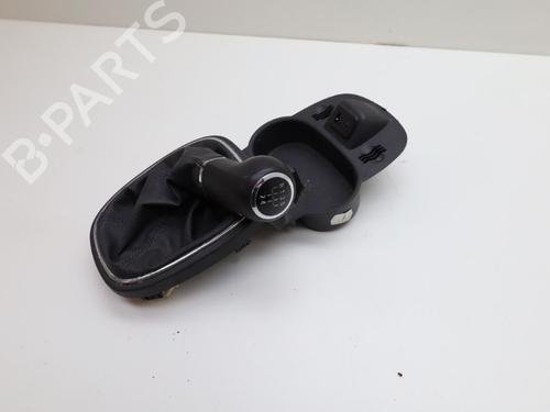 Used Gear lever Gear lever OPEL CORSA D (S07) 1.3 CDTI (L08, L68) (95 hp) 18637446 18637446
