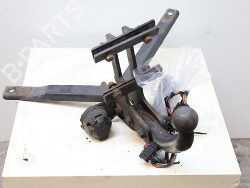 Used Tow ball/Mechanism Tow ball/Mechanism SAAB 9-3 Estate (E50) 1.9 TTiD (180 hp) 36359991 36359991