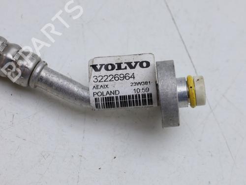 AC pipe VOLVO XC40 (536) Recharge | BP32228945M126 - Image 3