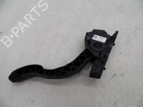 Used Pedal Pedal 18614808 18614808