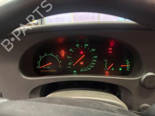 Used Instrument cluster Instrument cluster 23572668 23572668