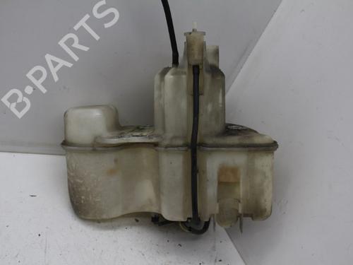 Used Windscreen washer tank Windscreen washer tank VOLVO S80 I (184) 2.9 (196 hp) 18612080 18612080