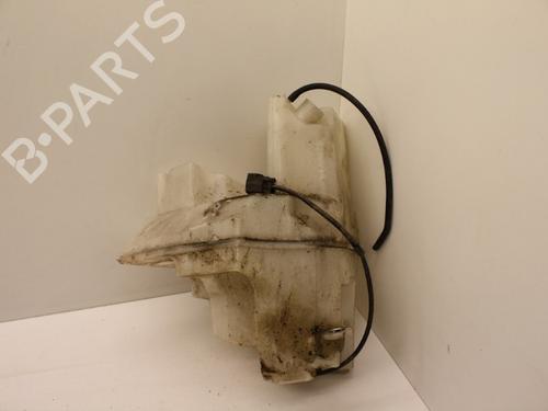 Windscreen washer tank VOLVO XC90 I (275) D5 AWD | BP18611432C113
