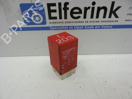 Used Electronic sensor VOLVO 850 (854) 2.4 (170 hp) 18606611