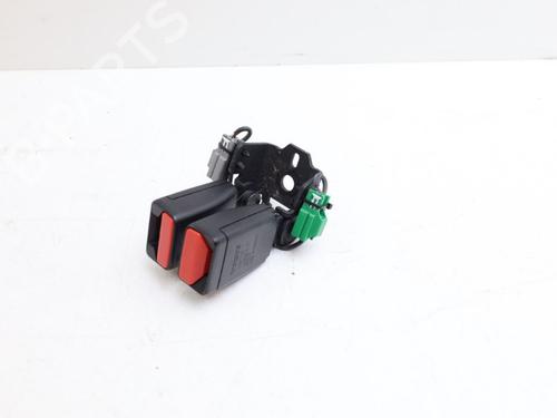 Engache cinturón Engache cinturón VOLVO V60 II (225) T4 (190 hp) 33984551 33984551
