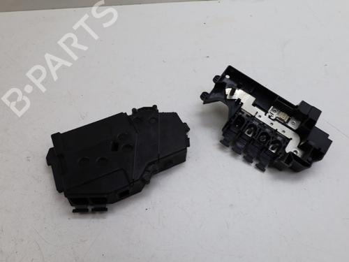 Used Fuse box Fuse box MERCEDES-BENZ A-CLASS (W177) AMG A 35 4-matic (177.051) (306 hp) 27623539 27623539