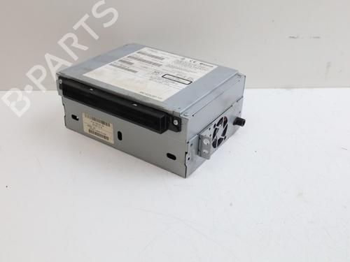 radio-volvo-v40-hatchback-525-2012-2013-2014-2015-2016-2017-2018-2019-30717342 main image