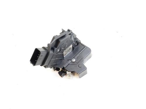 Used Rear left lock VOLVO XC70 II (136) D5 AWD (185 hp) 26662659
