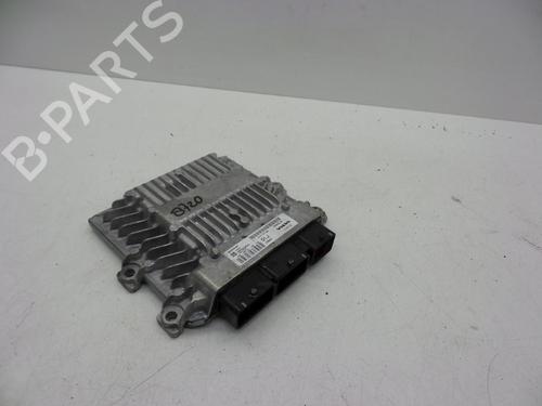 Used Electronic module VOLVO V50 (545) 2.0 D (136 hp) 18625062
