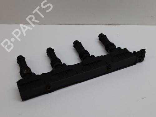 Used Ignition coil Ignition coil OPEL CORSA C (X01) 1.2 Twinport (F08, F68) (80 hp) 18637486 18637486