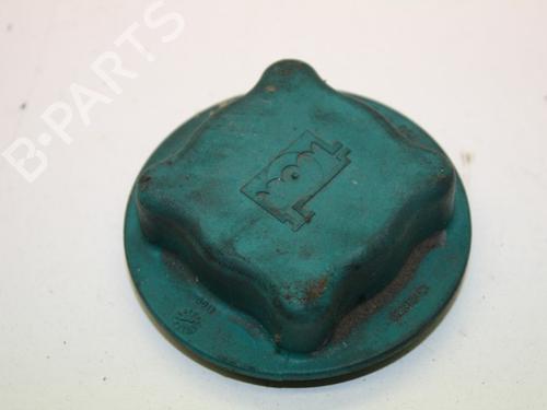 Used Expansion tank VOLVO XC90 I (275) D5 AWD (185 hp) 18611433