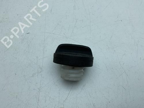 Used Fuel cap Fuel cap VOLVO V70 III (135) D5 (185 hp) 40042040 40042040
