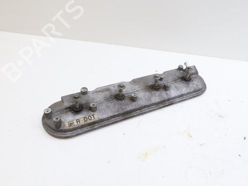 Used Valve cover Valve cover 27861194 27861194