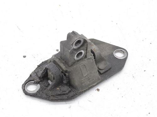 Used Engine mount Engine mount VOLVO V70 II (285) 2.5 T (209 hp) 18612064 18612064