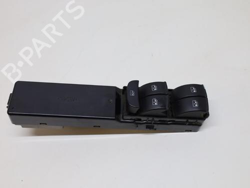 Used Switch Switch SAAB 9-3 Estate (E50) 1.9 TTiD (180 hp) 34424037 34424037