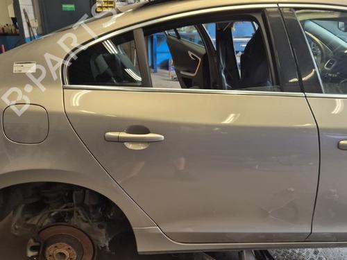 right-rear-door-volvo-s60-ii-134-2010-2011-2012-2013-2014-2015-2016-2017-2018-2019-37030732 main image
